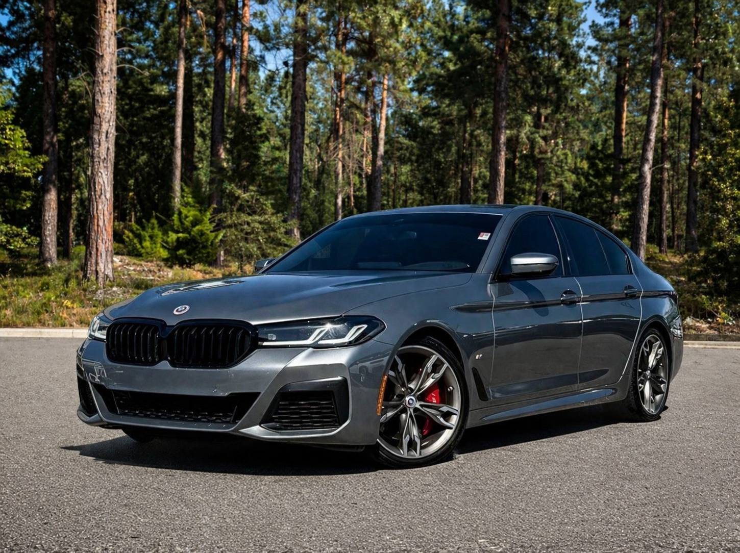 2022 BMW M550i xDrive